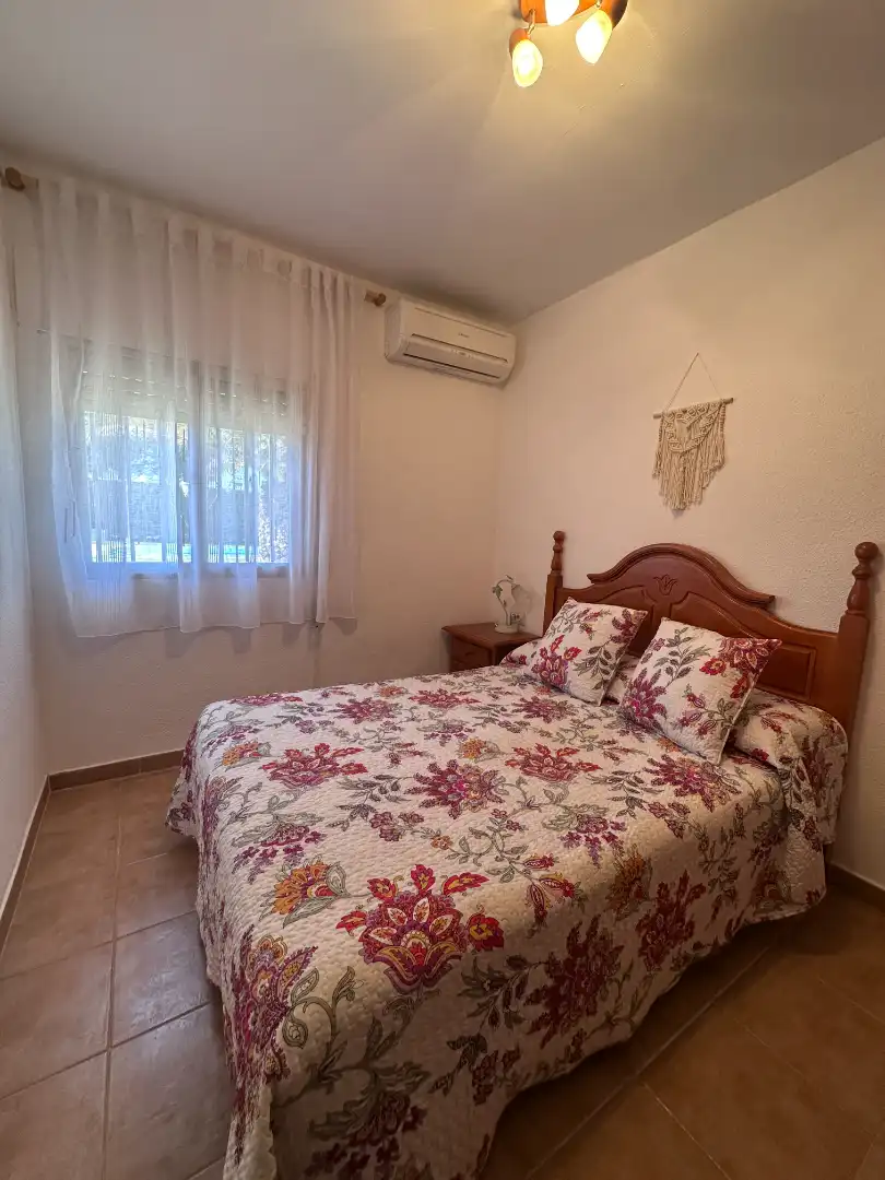 Dormitori de Casa o xalet en venda en Illana amb Aire condicionat, Calefacció i Jardí privat