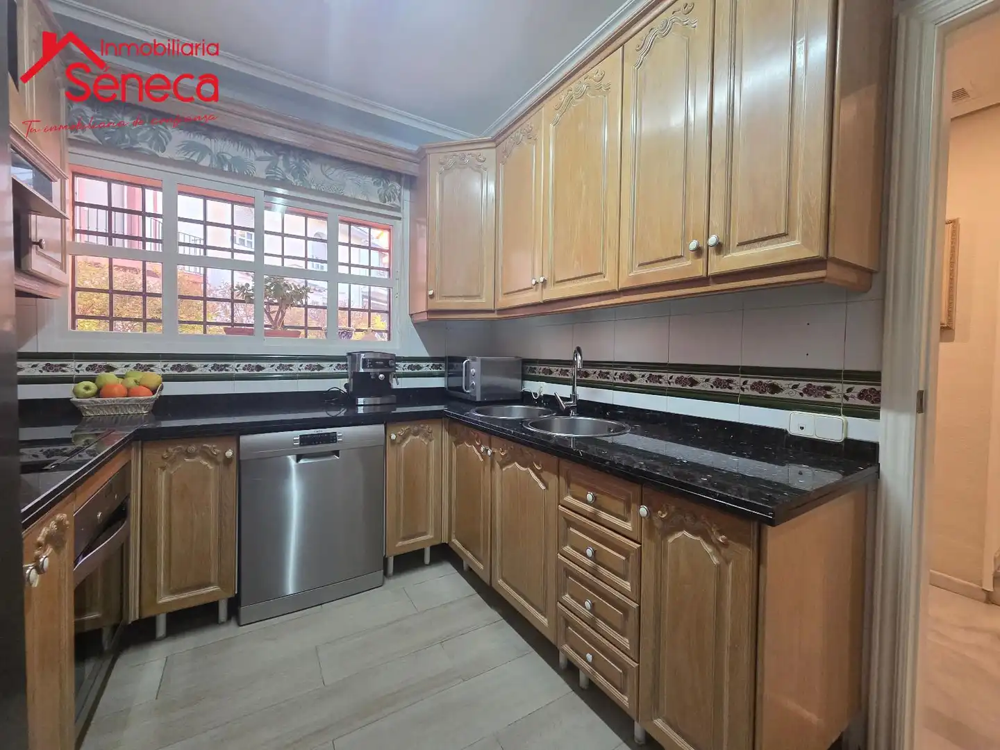 Cocina de Casa adosada en venta en Córdoba con Aire acondicionado, Calefacción y Terraza