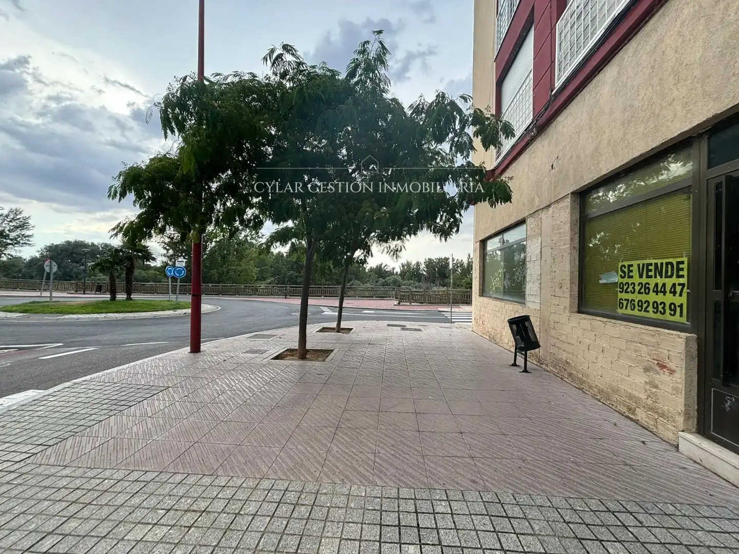 Außenansicht von Geschaftsraum zum Verkauf in Santa Marta de Tormes