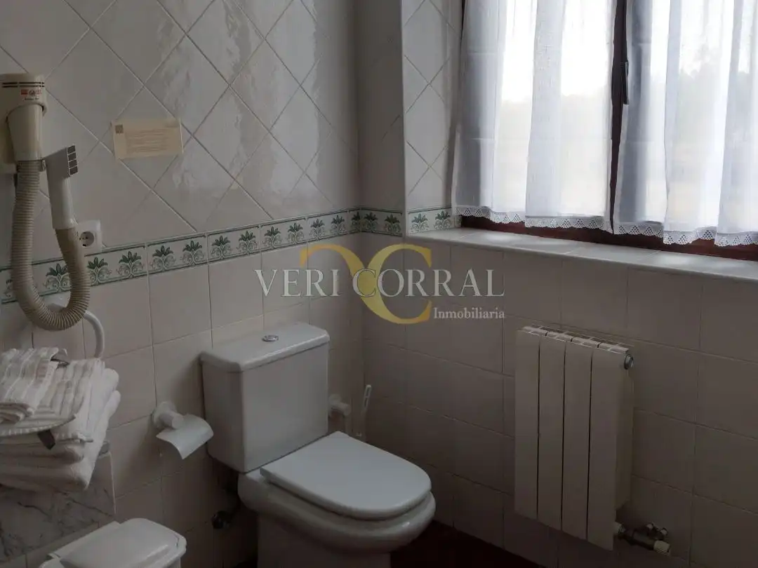 Baño de Edificio en venta en Llanes
