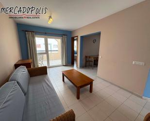 Vista exterior de Apartament en venda en La Oliva amb Terrassa, Traster i Moblat