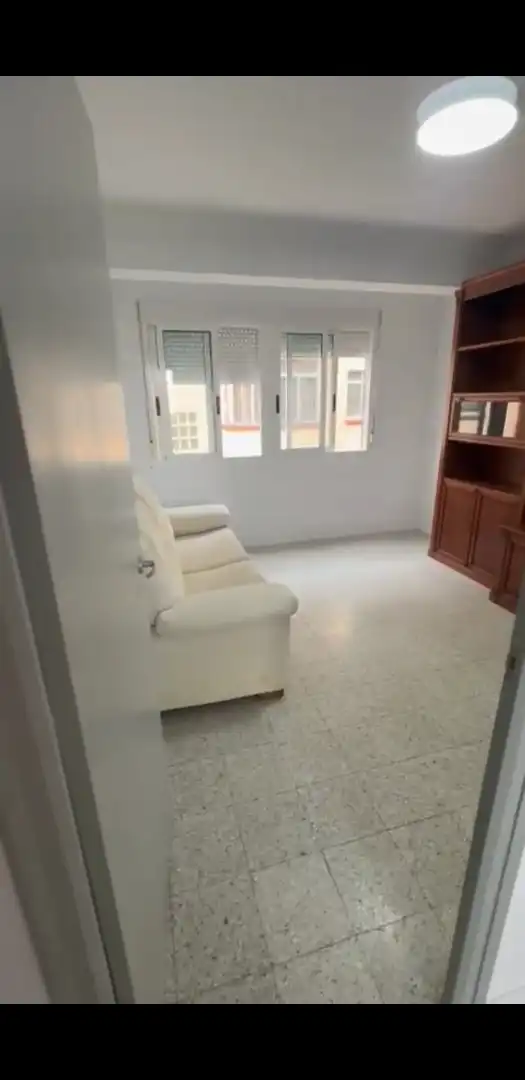 Wohnzimmer von Wohnung zum Verkauf in Narón mit Abstellraum, Möbliert und Ofen