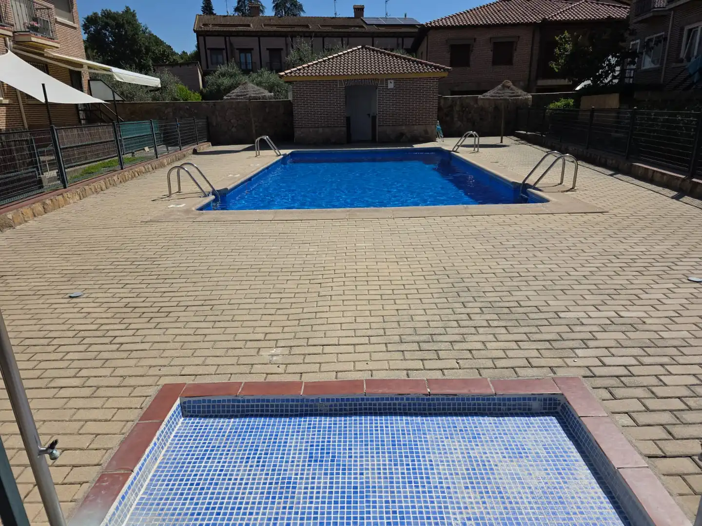 Swimming pool of Detached homes for sale in Arenas de San Pedro  with Air Conditioner, Heating and Community pool