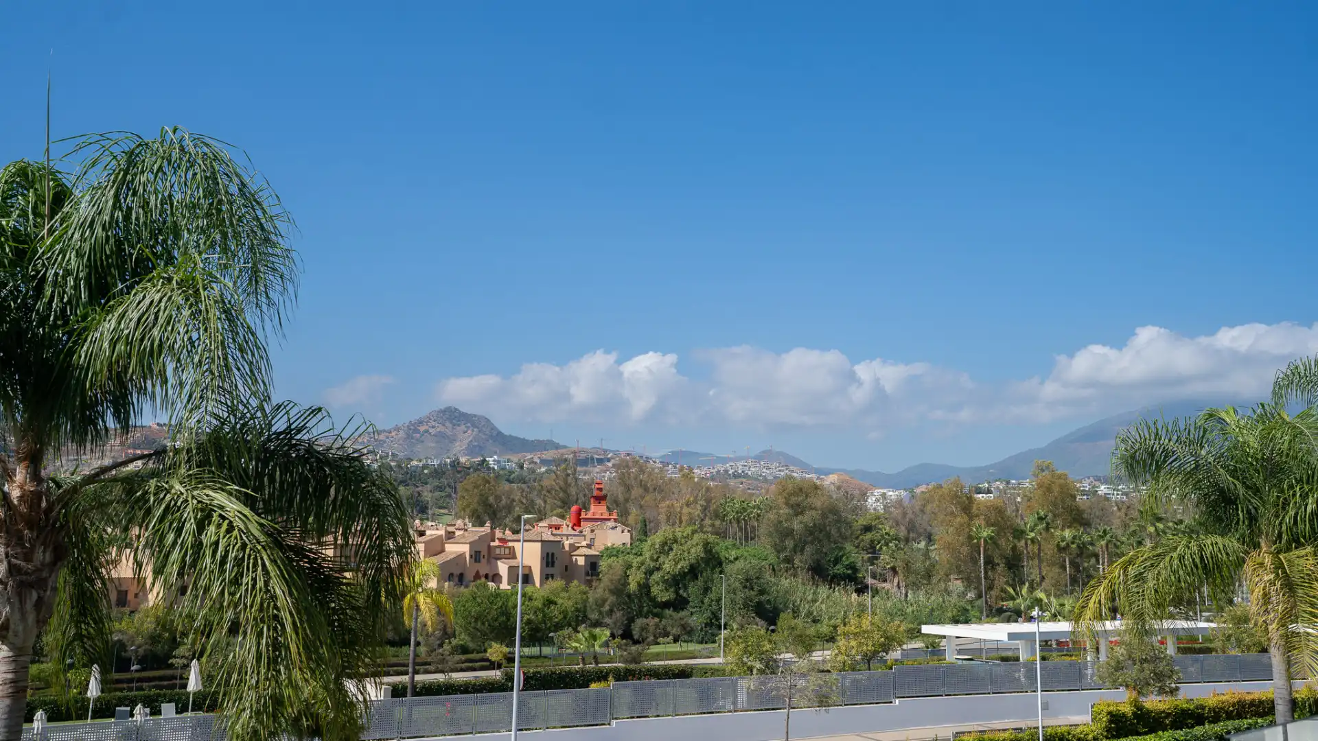 Apartament amb piscina en venda a Estepona Pueblo, imagen 28