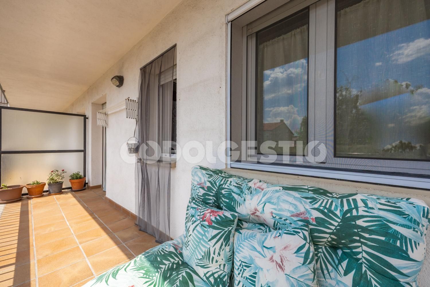 Terrasse von Wohnung zum verkauf in Torelló mit Terrasse und Balkon