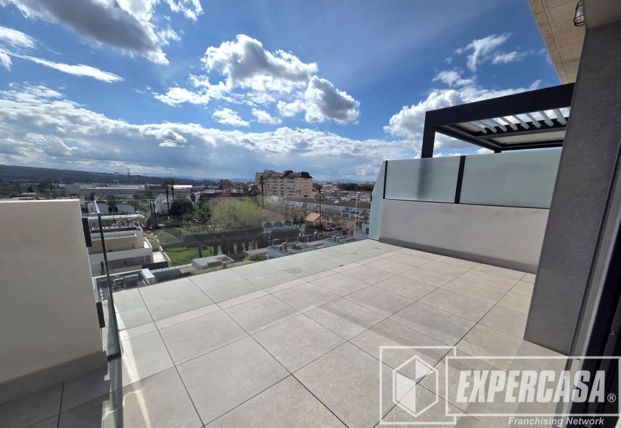 Terraza de Ático de alquiler en Alzira con Aire acondicionado, Calefacción y Terraza