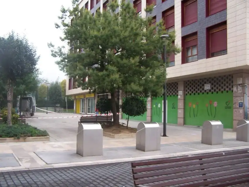 Local commercial à louer à Iurreta, imagen 2