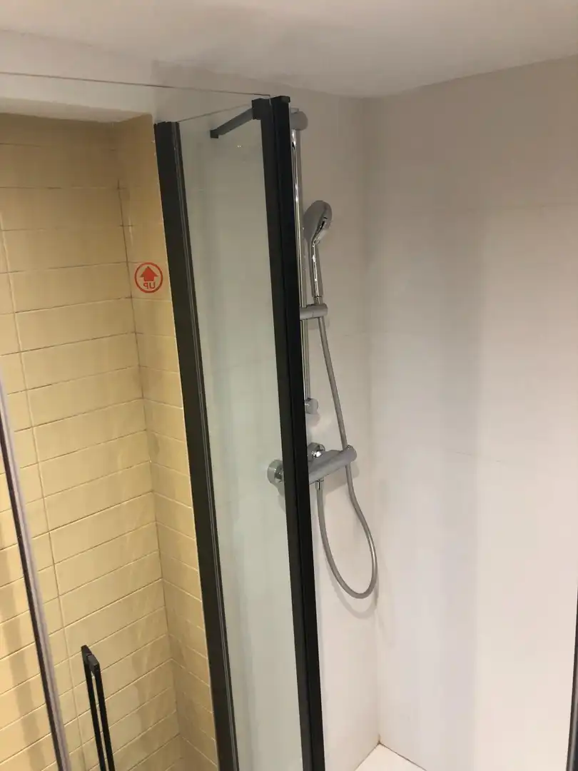 Bany de Dúplex en venda en Barcelona amb Aire condicionat