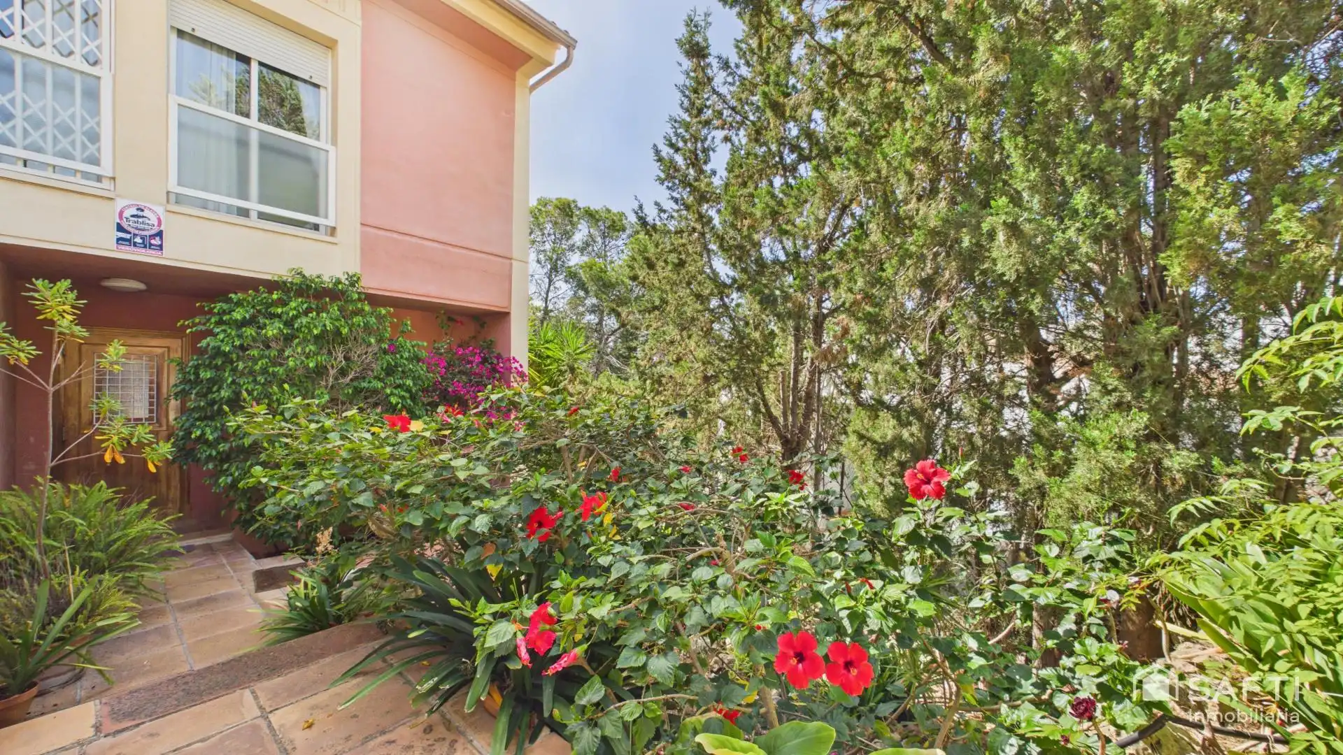 Garden of Detached homes for sale in Calvià  with Air Conditioner, Terrace and Balcony