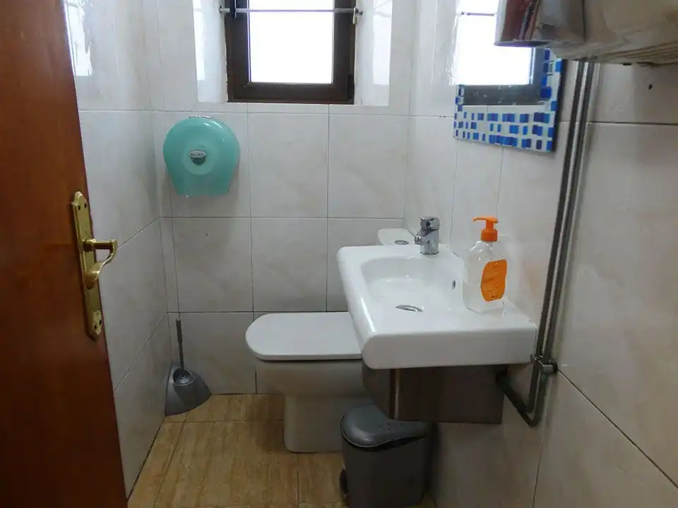 Baño de Finca rústica en venta en Regumiel de la Sierra con Calefacción y Amueblado