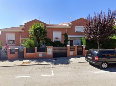 Xalet amb jardí en venda a SAUCE 26