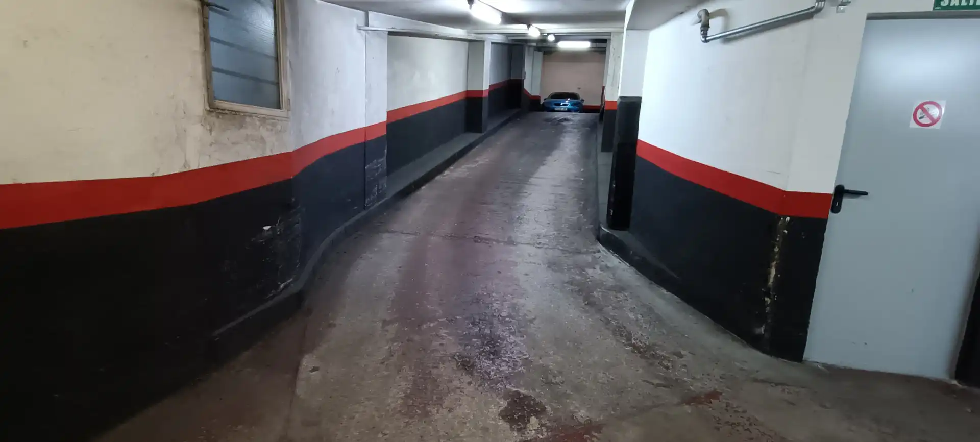 Aparcament de Garatge en venda en Barcelona