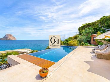 Villa con balcone in vendita a Maryvilla