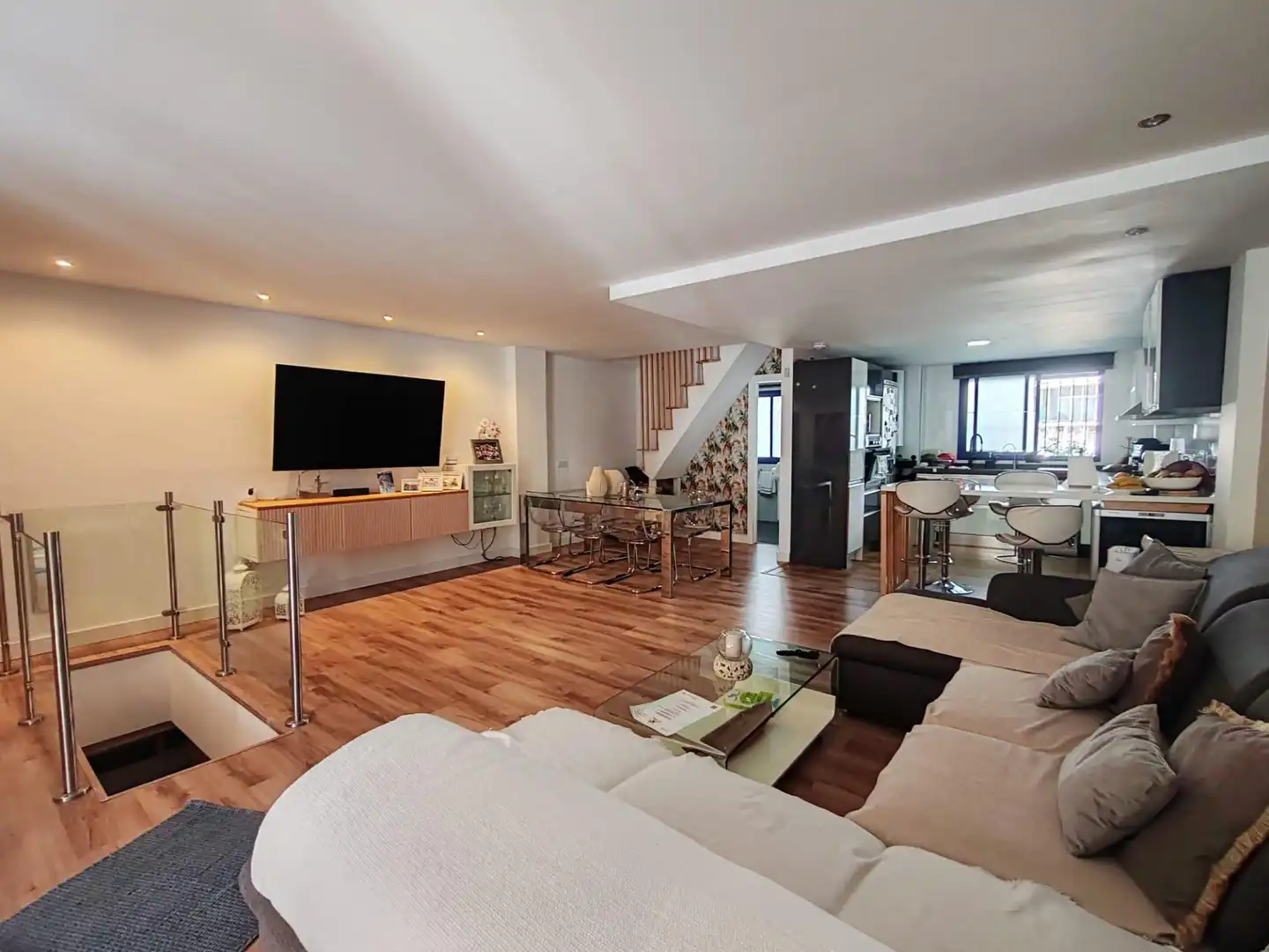 Terraced house with pool for sale in Santangelo