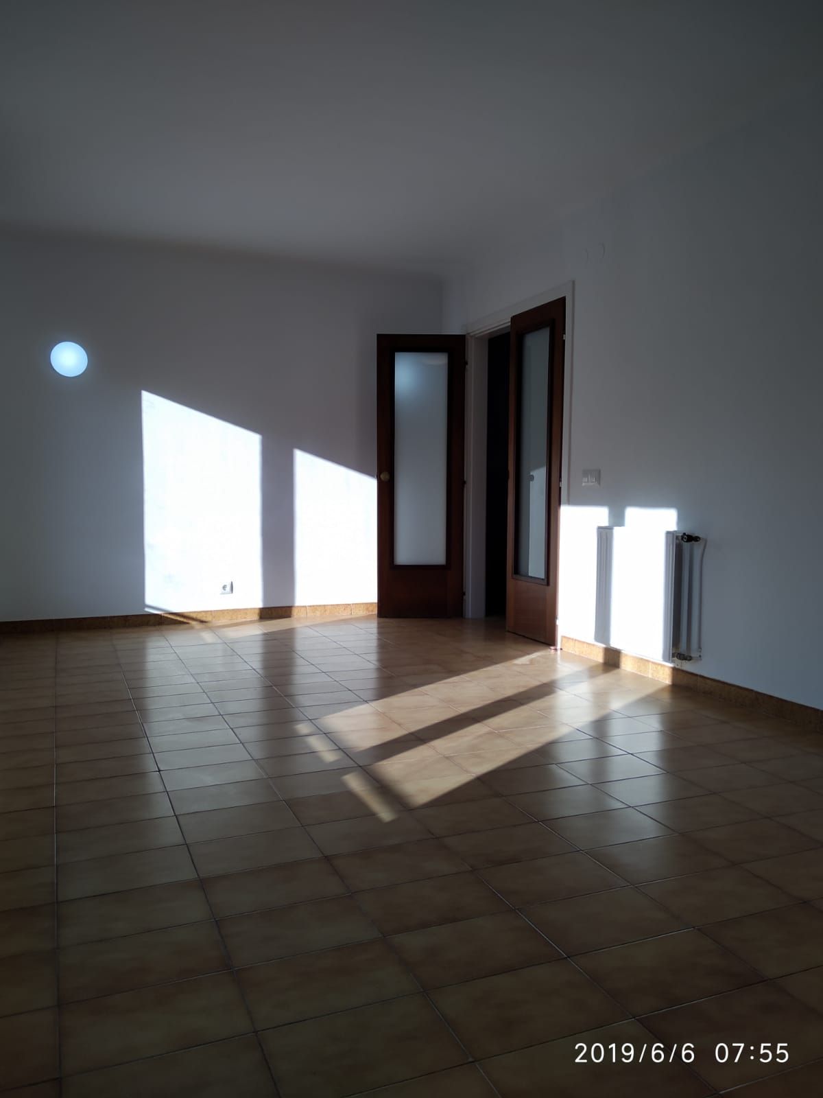 Piso en venta en Carrer Joan Tarrús i Bru, Eixample Sud – Migdia