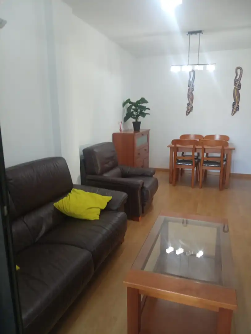 Flat for rent in Avenida José López Fernández, Casines