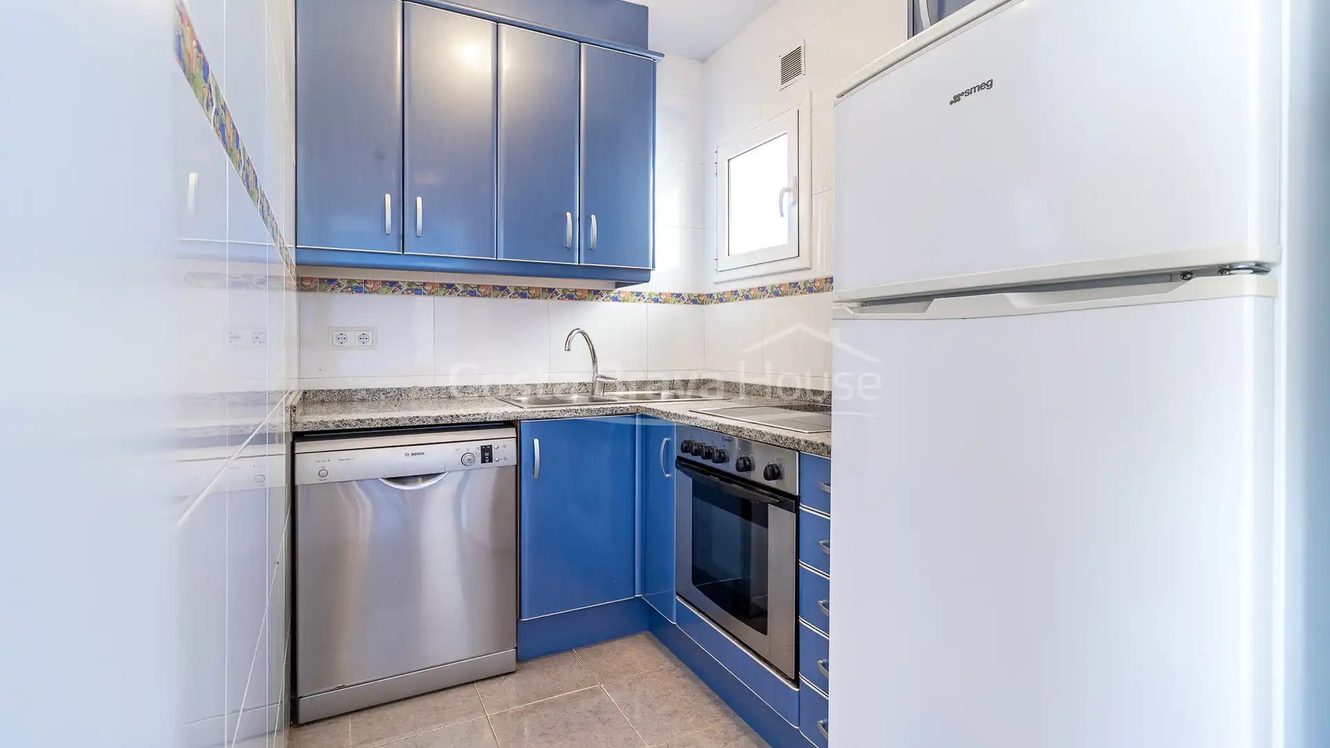 Cocina de Apartamento en venta en Palamós con Terraza, Trastero y Horno