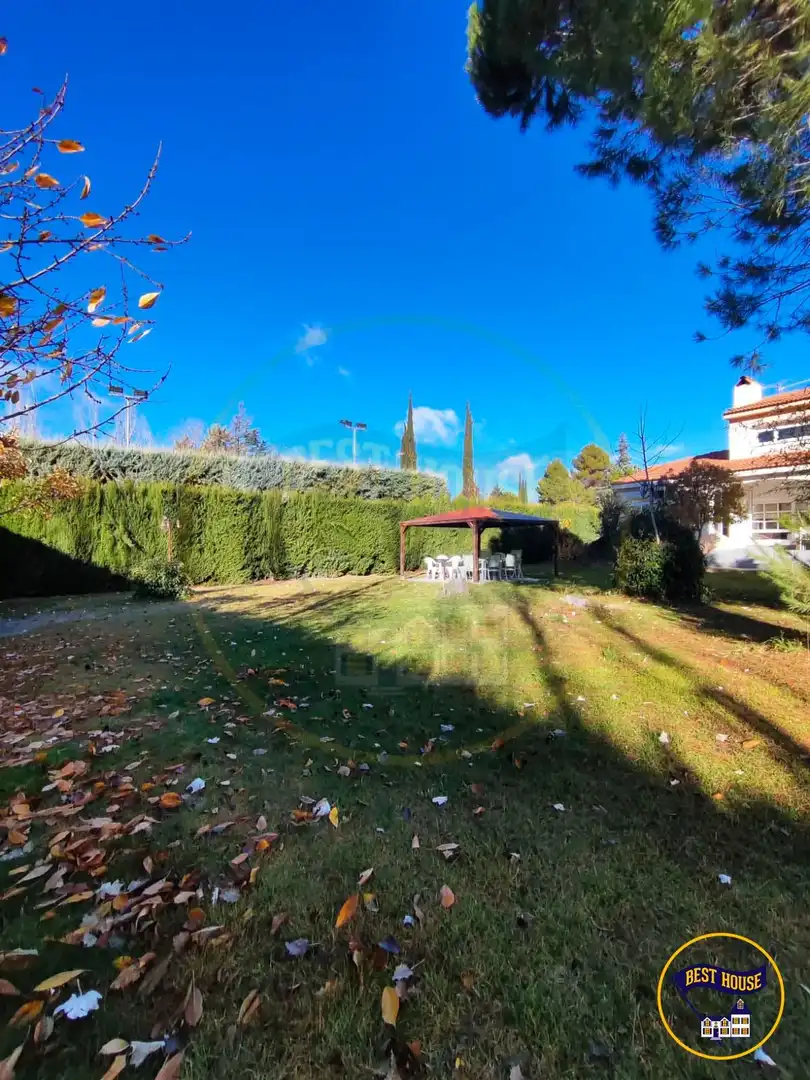 Garden of Houses for sale in Cuenca  with Heating, Private garden and Terrace