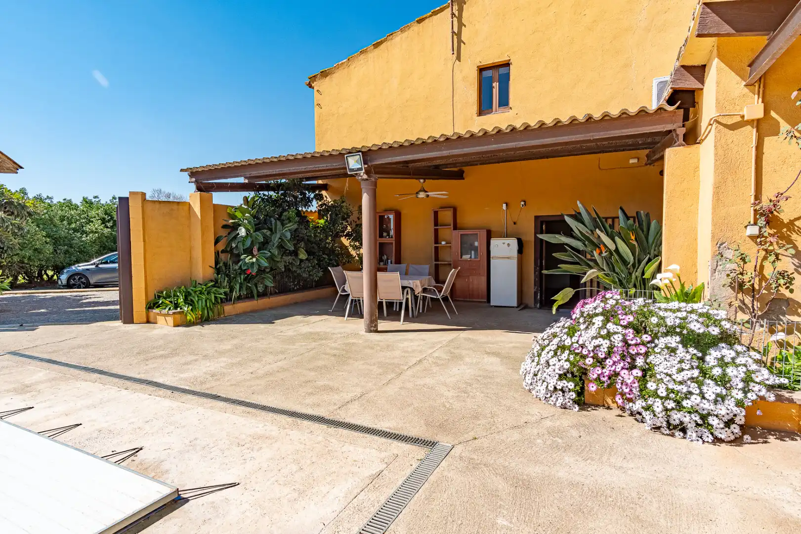 Terraza de Casa o chalet en venta en Verges con Aire acondicionado, Jardín privado y Piscina