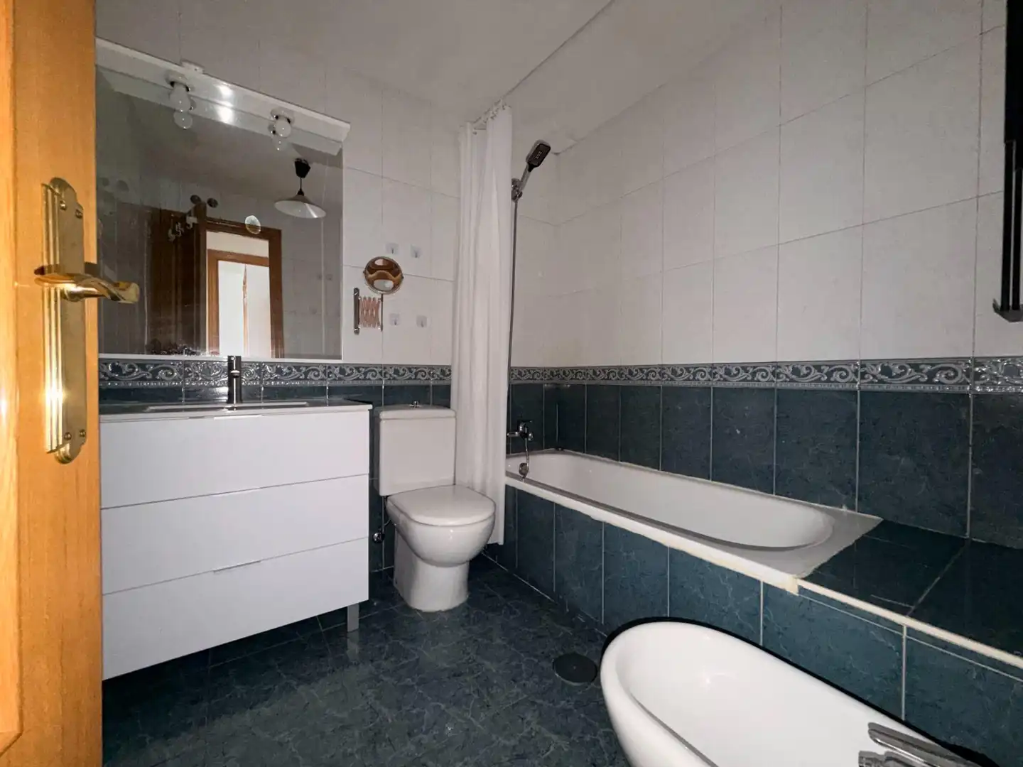 Baño de Dúplex en venta en Collado Villalba con Calefacción, Parquet y Terraza