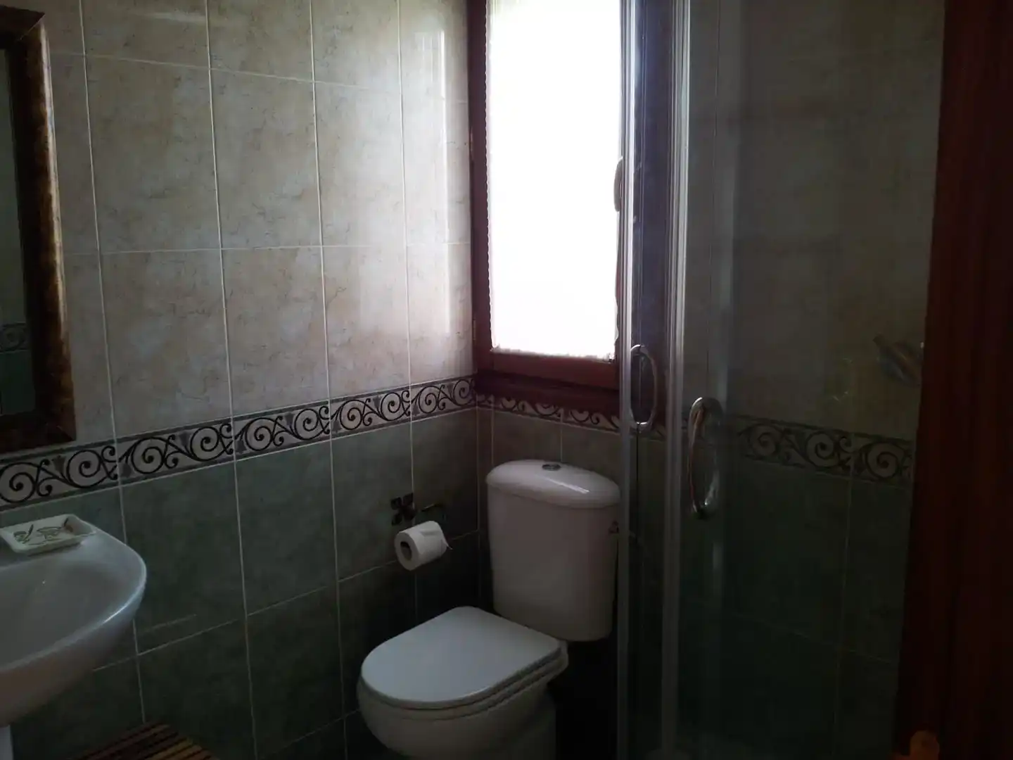 Bany de Casa o xalet en venda en Frías amb Jardí privat, Traster i Moblat