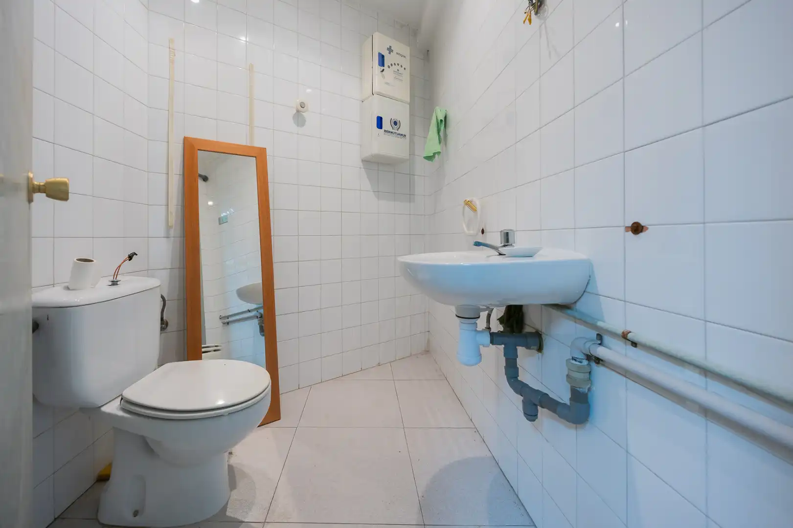Badezimmer von Geschaftsraum zur Miete in Bilbao  mit Klimaanlage