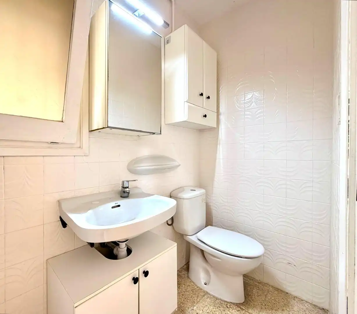 Bathroom of Houses for sale in Canovelles  with Private garden, Terrace and Swimming Pool