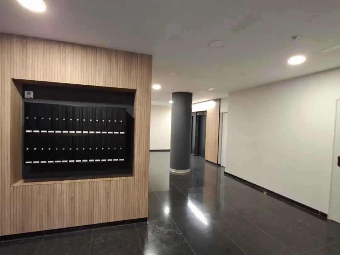 Wohnung zum Verkauf in  Tarragona Capital mit Klimaanlage, Terrasse und Schwimmbad