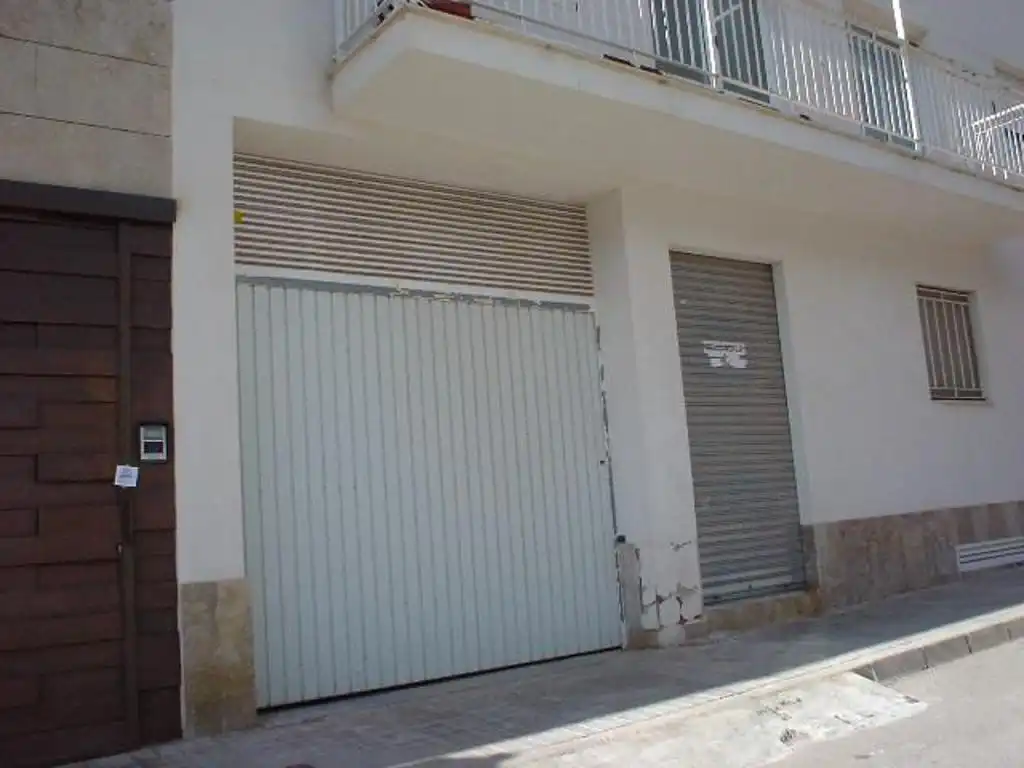 Individuel à vendre à Carrer San Vicent Ferrer 6, imagen 3