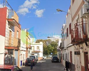 Exterior view of House or chalet for sale in  Sevilla Capital  with Terrace