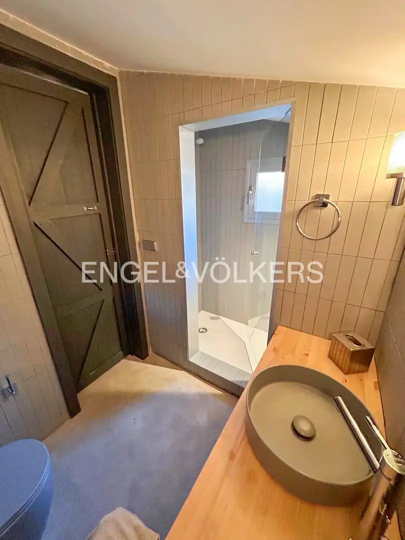 Baño de Casa o chalet en venta en Madrid con Aire acondicionado, Calefacción y Jardín privado