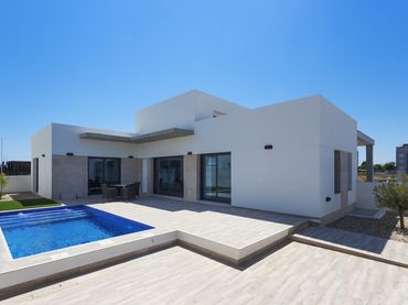 Villa con piscina in vendita a Daya Nueva