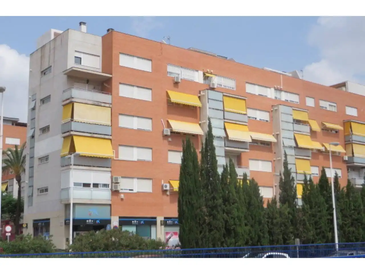 Business premises for sale in Calle Estivella