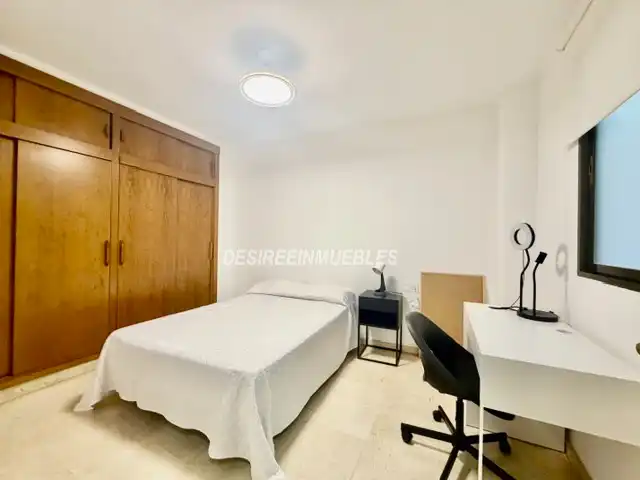 Habitación de Piso en venta en Valencia con Aire acondicionado, Calefacción y Balcón