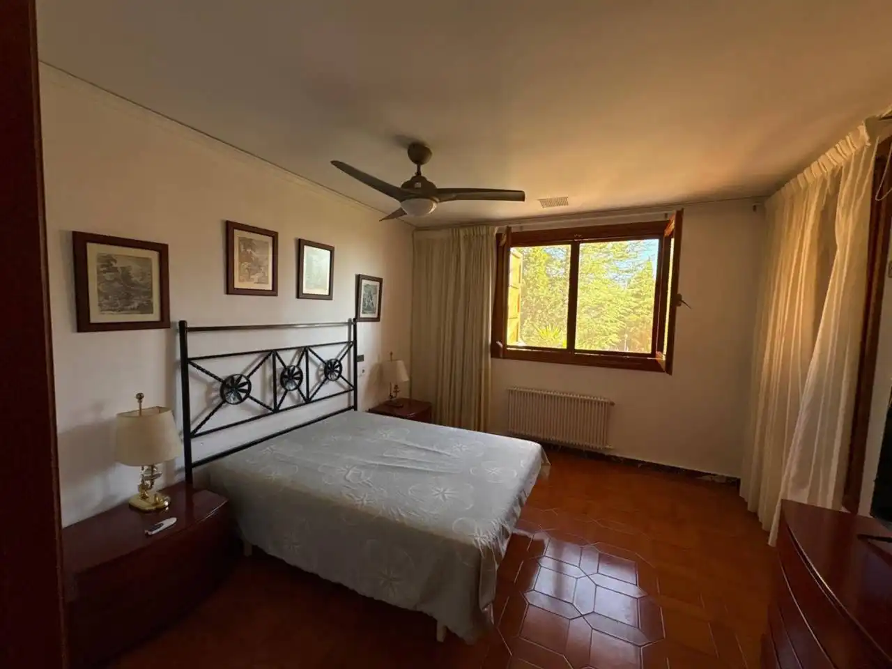 Habitación de Casa o chalet en venta en Muro de Alcoy con Aire acondicionado, Jardín privado y Piscina comunitaria