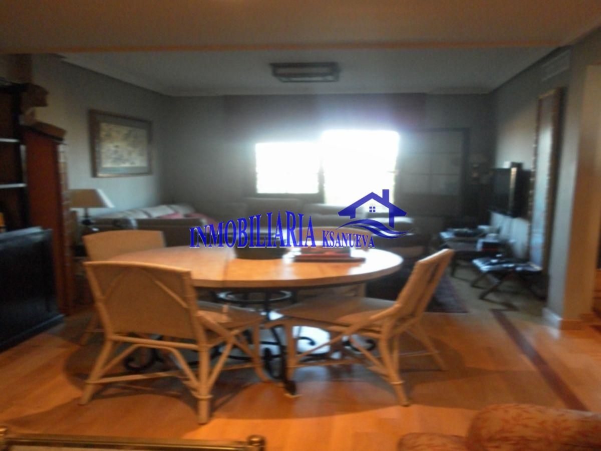 Menjador de Casa o xalet de lloguer en  Córdoba Capital amb Aire condicionat, Calefacció i Parquet