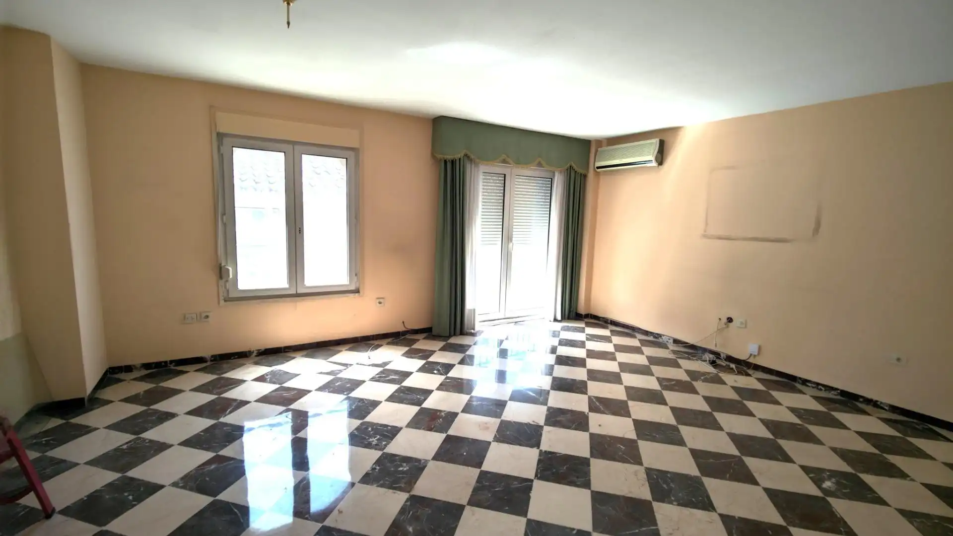 Living room of Flat for sale in Cenes de la Vega  with Air Conditioner, Heating and Balcony