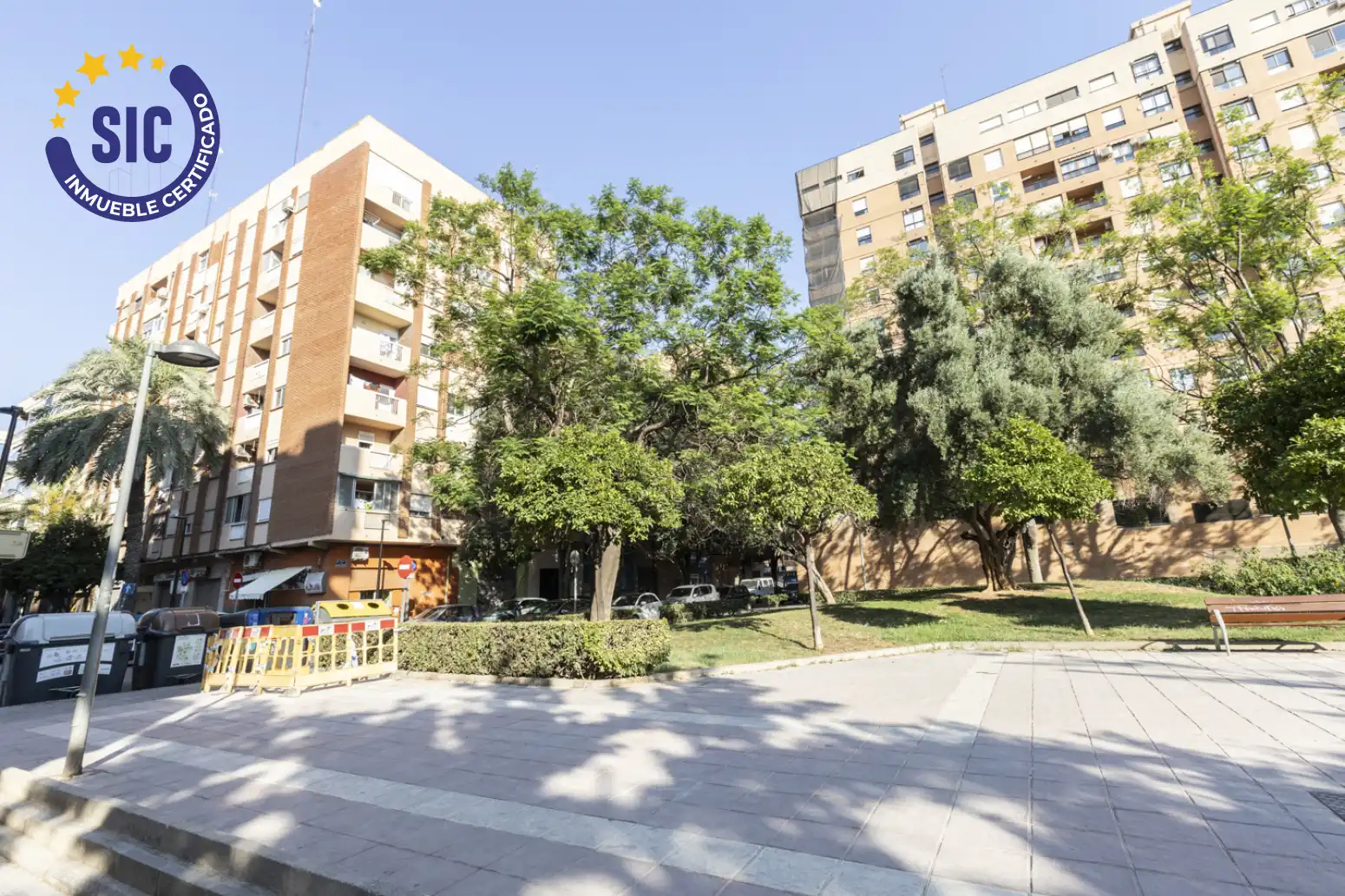 Vista exterior de Pis en venda en Valencia amb Aire condicionat i Balcó