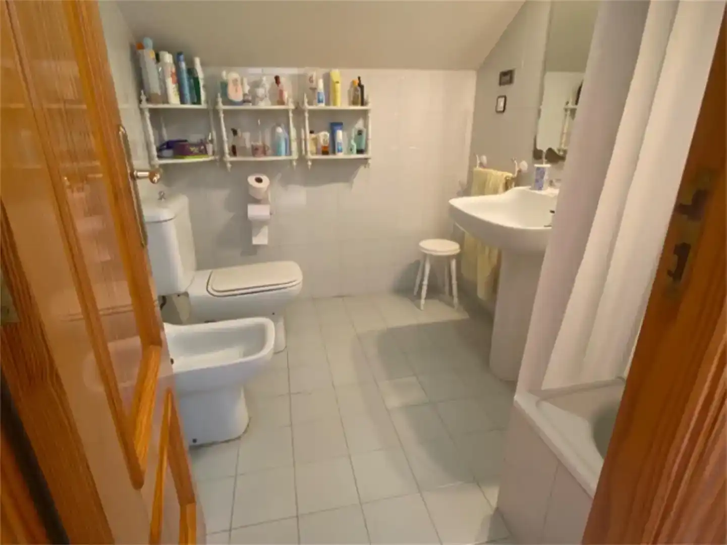 Baño de Piso en venta en Lardero con Aire acondicionado, Jardín privado y Parquet