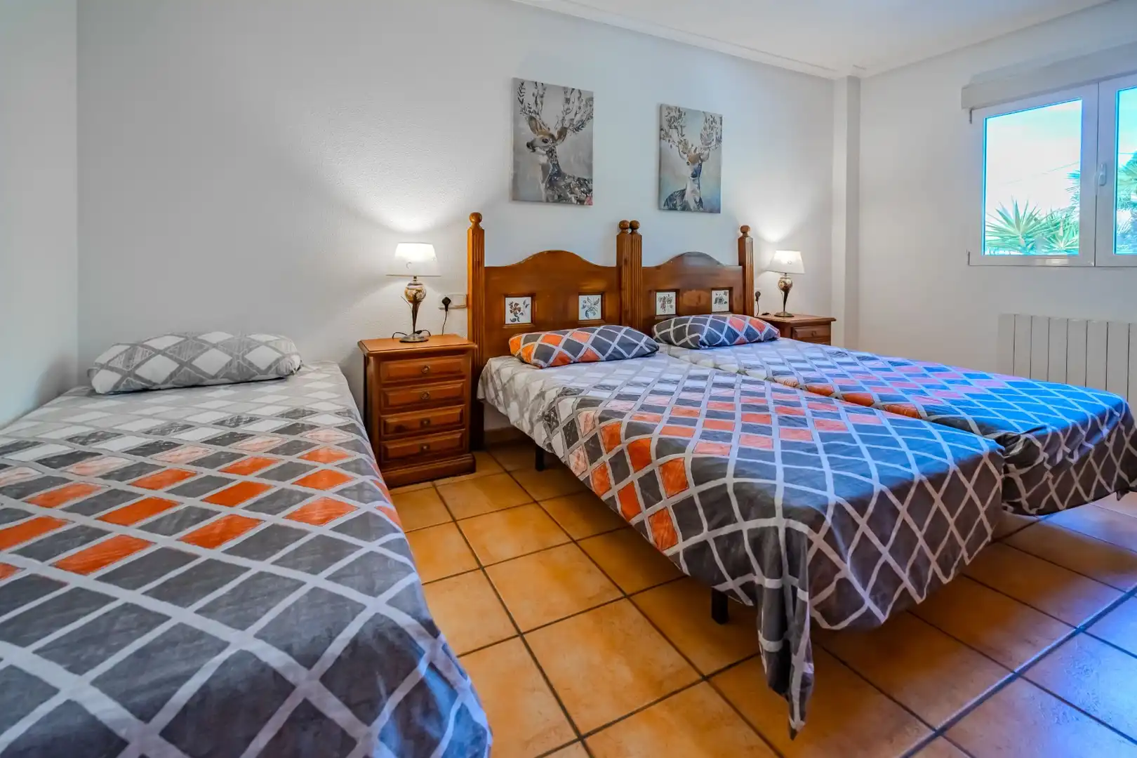 Dormitori de Finca rústica en venda en Daya Vieja amb Terrassa i Piscina