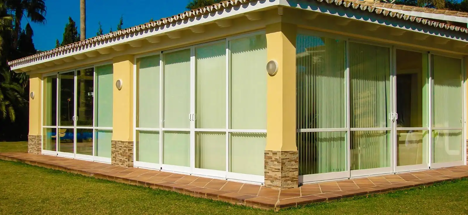 Chalet con piscina en venta en Elviria - Cabopino, imagen 5