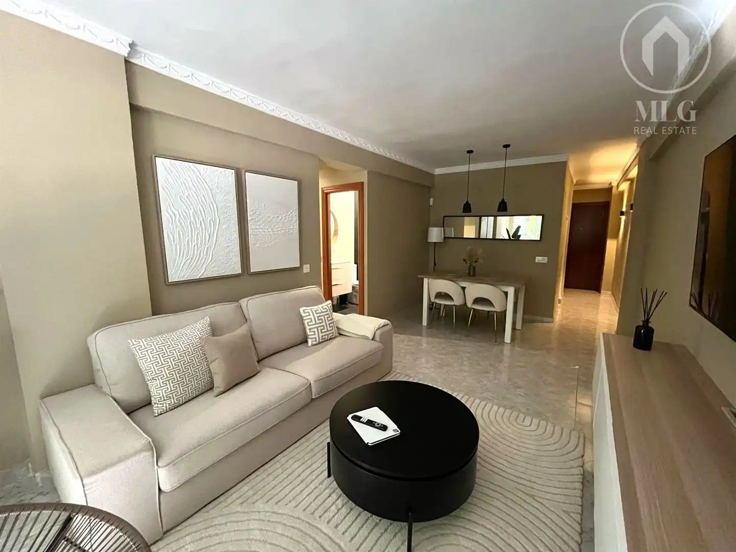 Sala de estar de Piso en venta en Málaga con Aire acondicionado y Amueblado
