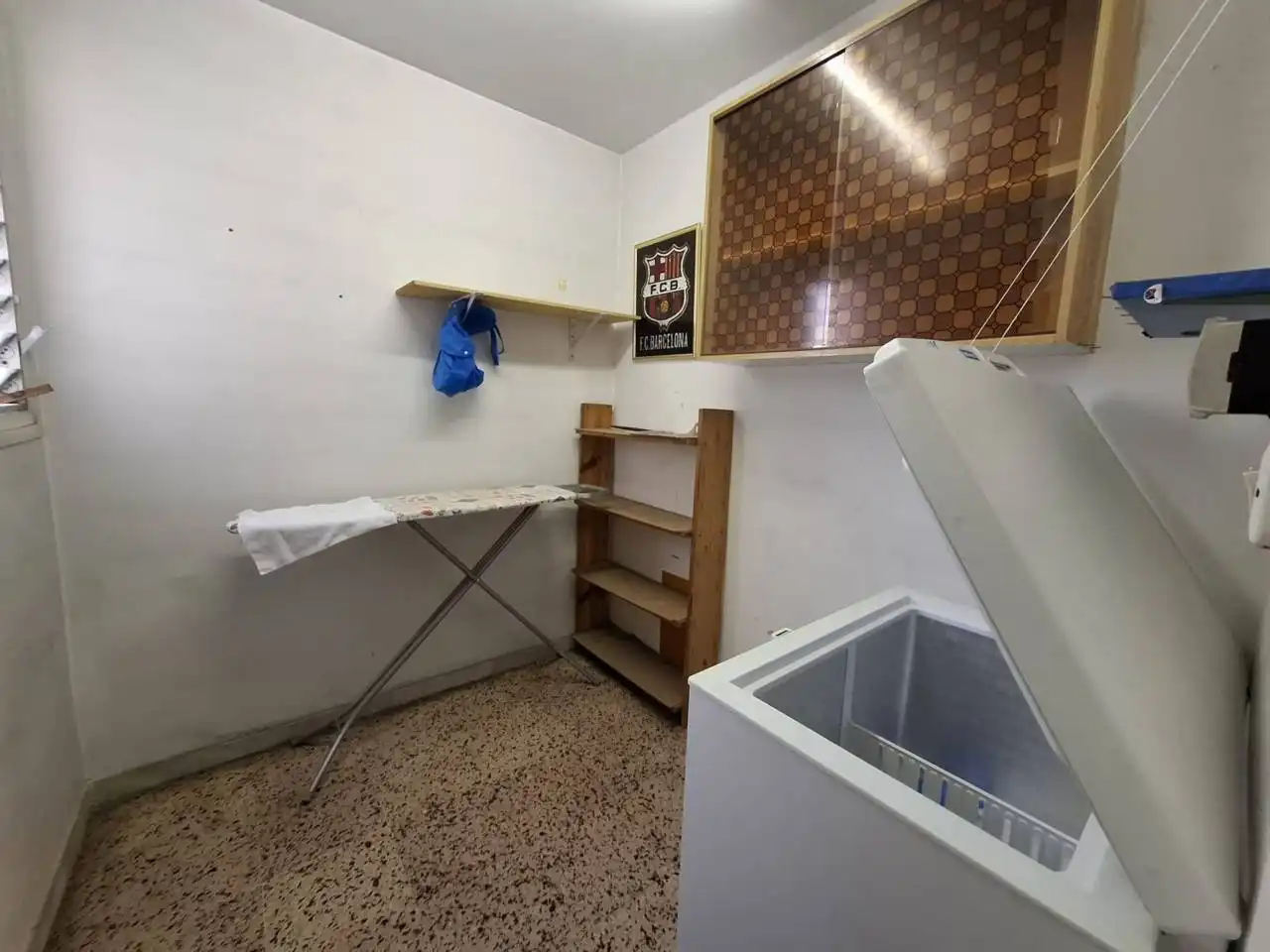 Wohnung zum Verkauf in Rubí mit Klimaanlage, Heizung und Balkon
