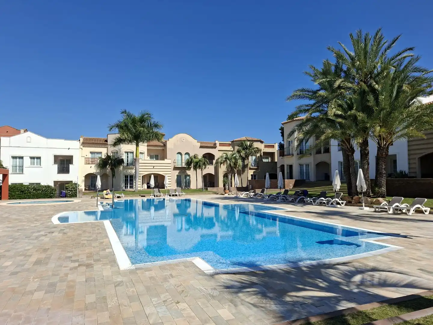 Swimming pool of Ground floor for sale in Dénia