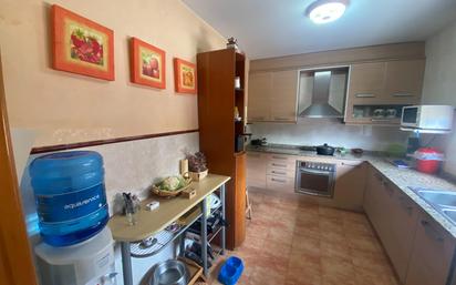 Kitchen of Single-family semi-detached for sale in Banyeres del Penedès  with Heating, Private garden and Terrace