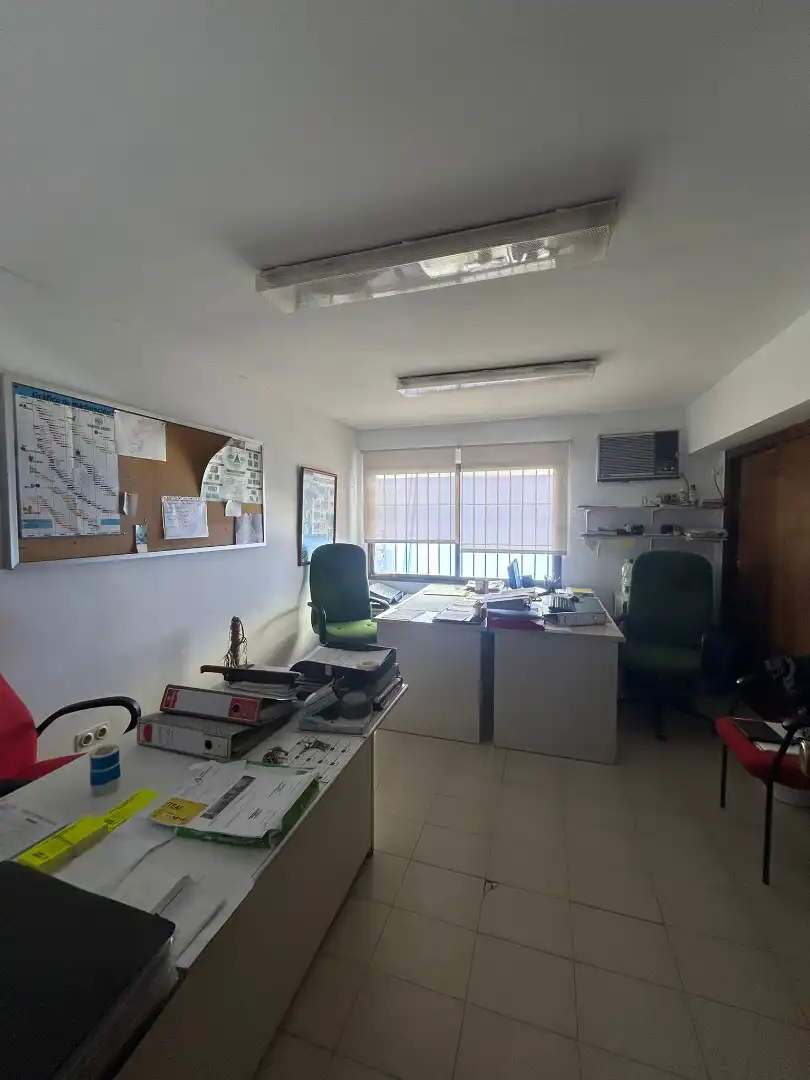 Nau industrial en venda a Avenida de Brenes 7, imagen 11