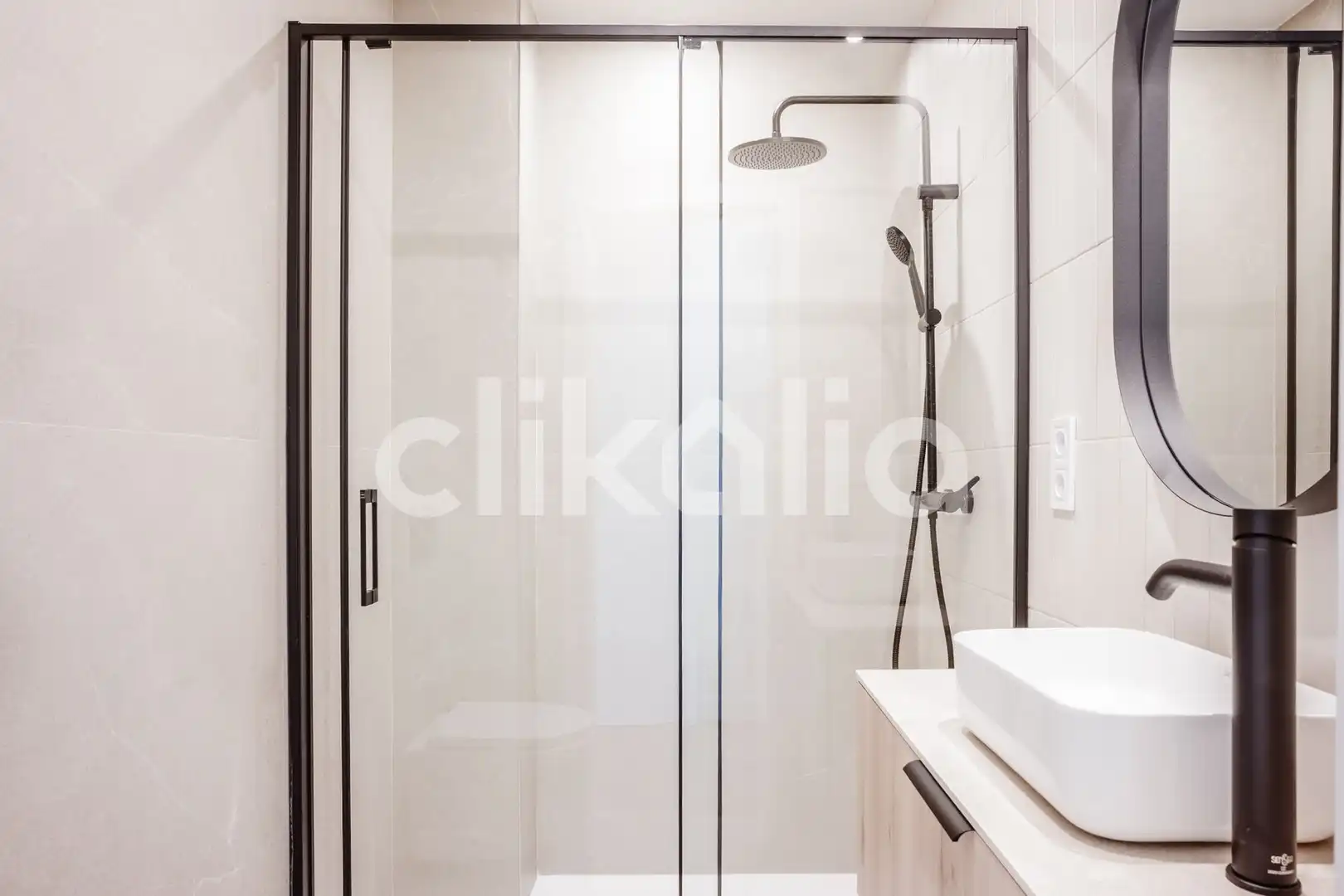 Baño de Piso en venta en Sevilla con Aire acondicionado y Terraza