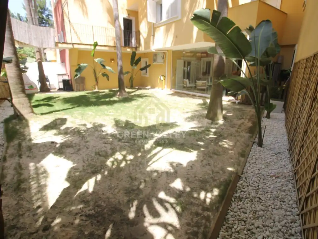 Garten von Wohnungen zum Verkauf in Sotogrande mit Klimaanlage, Heizung und Privatgarten