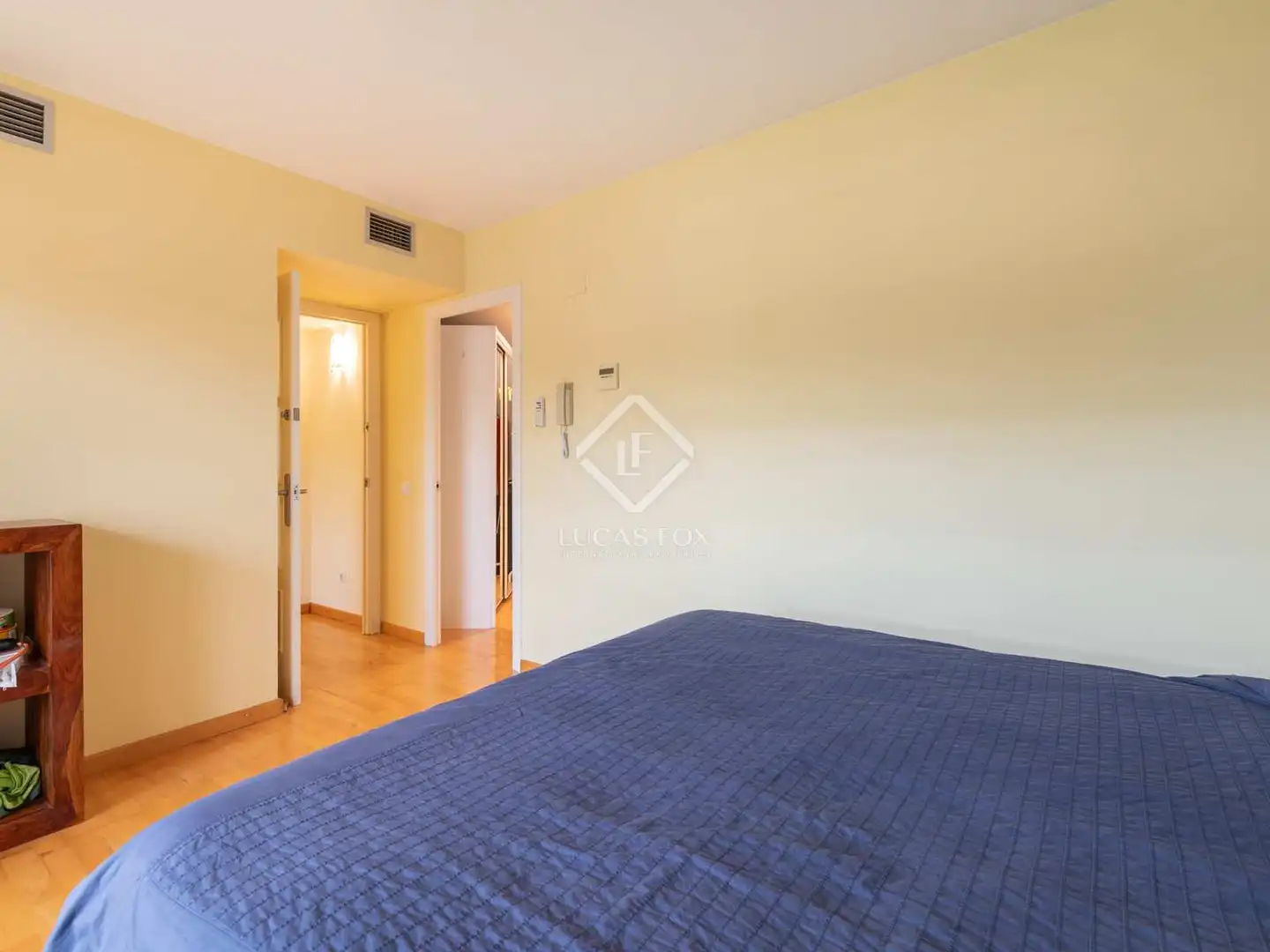 Habitación de Casa o chalet en venta en Gavà con Aire acondicionado, Calefacción y Jardín privado