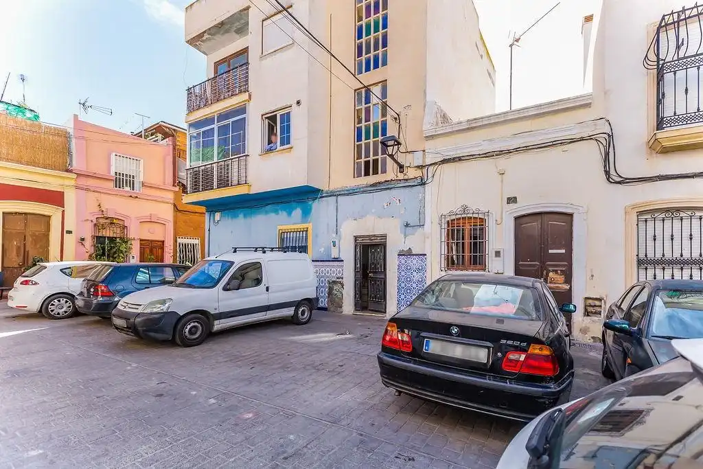 Vista exterior de Piso en venta en Almería